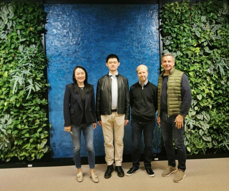 Stuttgart DNA Moiré Superlattices Researchers